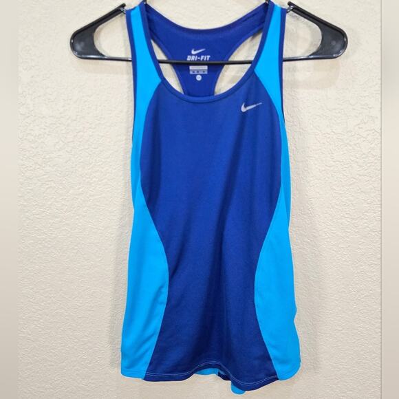 Nike 2015 Retro Blue and Light Blue Dri-FIT Tank Top Womens Size XSmall - Picture 1 of 9